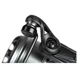 Kołowrotek Matrix Aquos Ultra 5000 – mocny i płynny kołowrotek do feedera