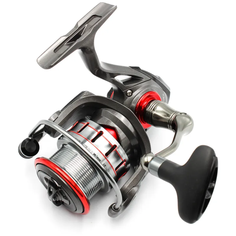 Kołowrotek Delphin IXTREK 3T 3000 – lekki, uniwersalny kołowrotek spinningowo-feederowy