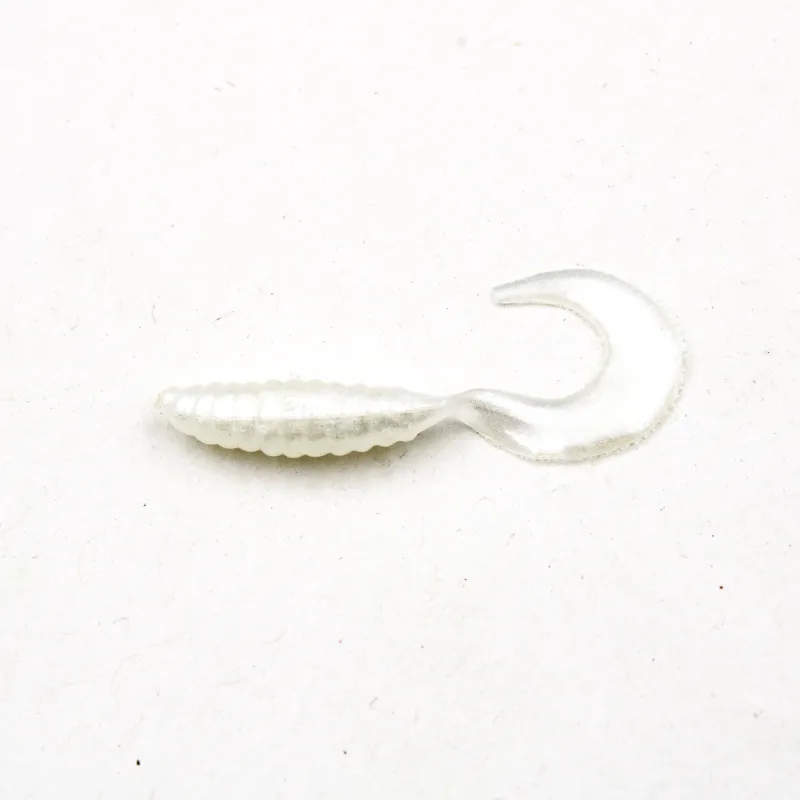 Twister Mann’s PL 3 cm – skuteczna biała guma na okonie i pstrągi