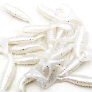 Twister Mann’s SMSH 3 cm – srebrna guma spinningowa na okonie i pstrągi