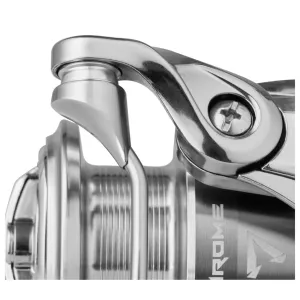 Kołowrotek Select Chrome 1500S 6+1BB 5.2:1 – spinning