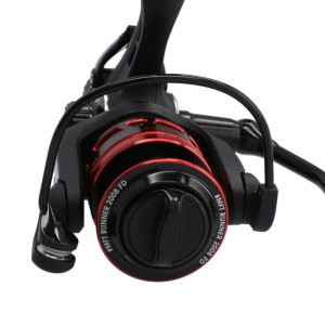 Kołowrotek Mikado MFT Runner 2008 – lekki kołowrotek z wolnym biegiem do feedera