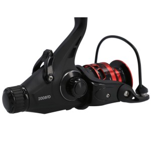 Kołowrotek Mikado MFT Runner 4008 – solidny feeder z wolnym biegiem