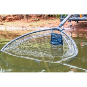 Kosz podbieraka Preston Carbon Euro Landing Net 16 – lekki i wytrzymały