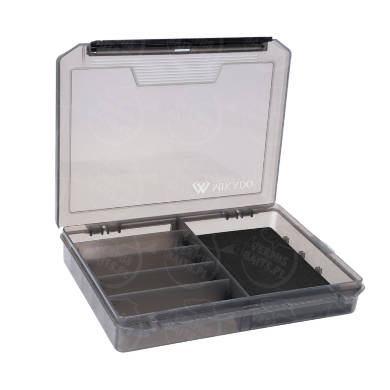 Pudełko na przynęty Mikado 24,5x19x4 cm – organizer spinningowy