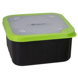 Pudełko Mikado Method 1,5L – z sitkiem do pelletu, zanęty i robaków