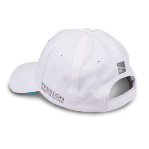 Czapka Preston White HD Cap – biała czapka wędkarska z daszkiem